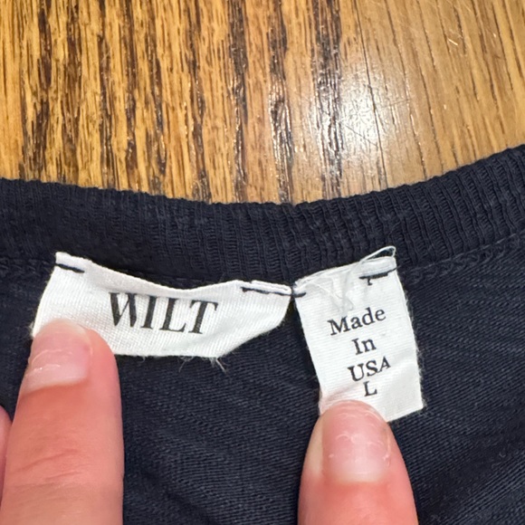 Wilt Women’s Grey V Neck Size Large - Picture 3 of 5